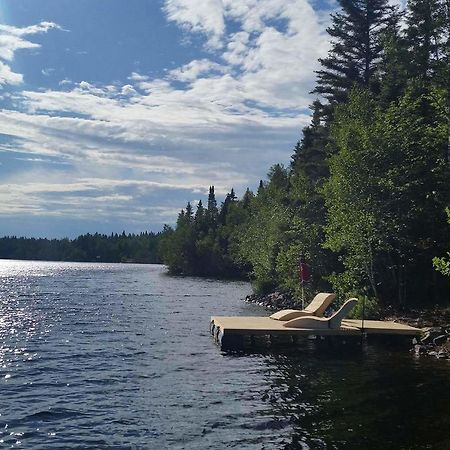 Residence Touristique Lodge Des Bois Saint-Félix-d'Otis المظهر الخارجي الصورة