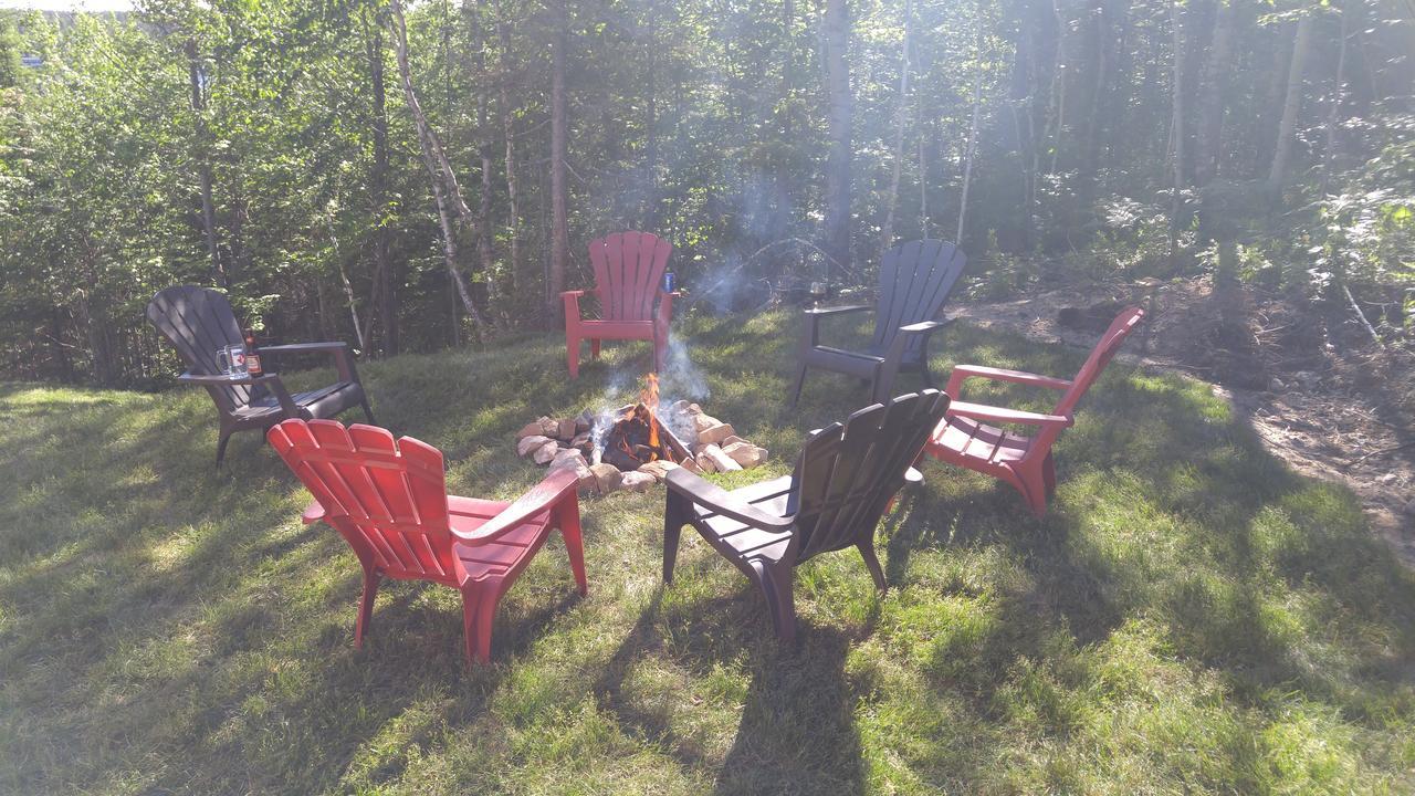 Residence Touristique Lodge Des Bois Saint-Félix-d'Otis المظهر الخارجي الصورة
