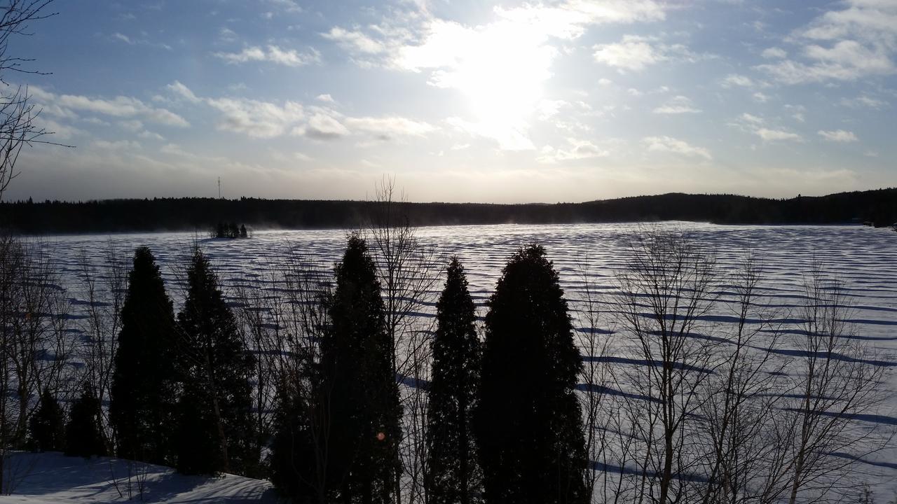 Residence Touristique Lodge Des Bois Saint-Félix-d'Otis المظهر الخارجي الصورة